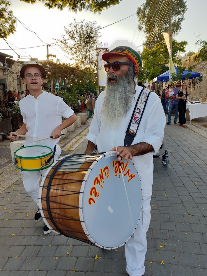 למה דווקא תוף?